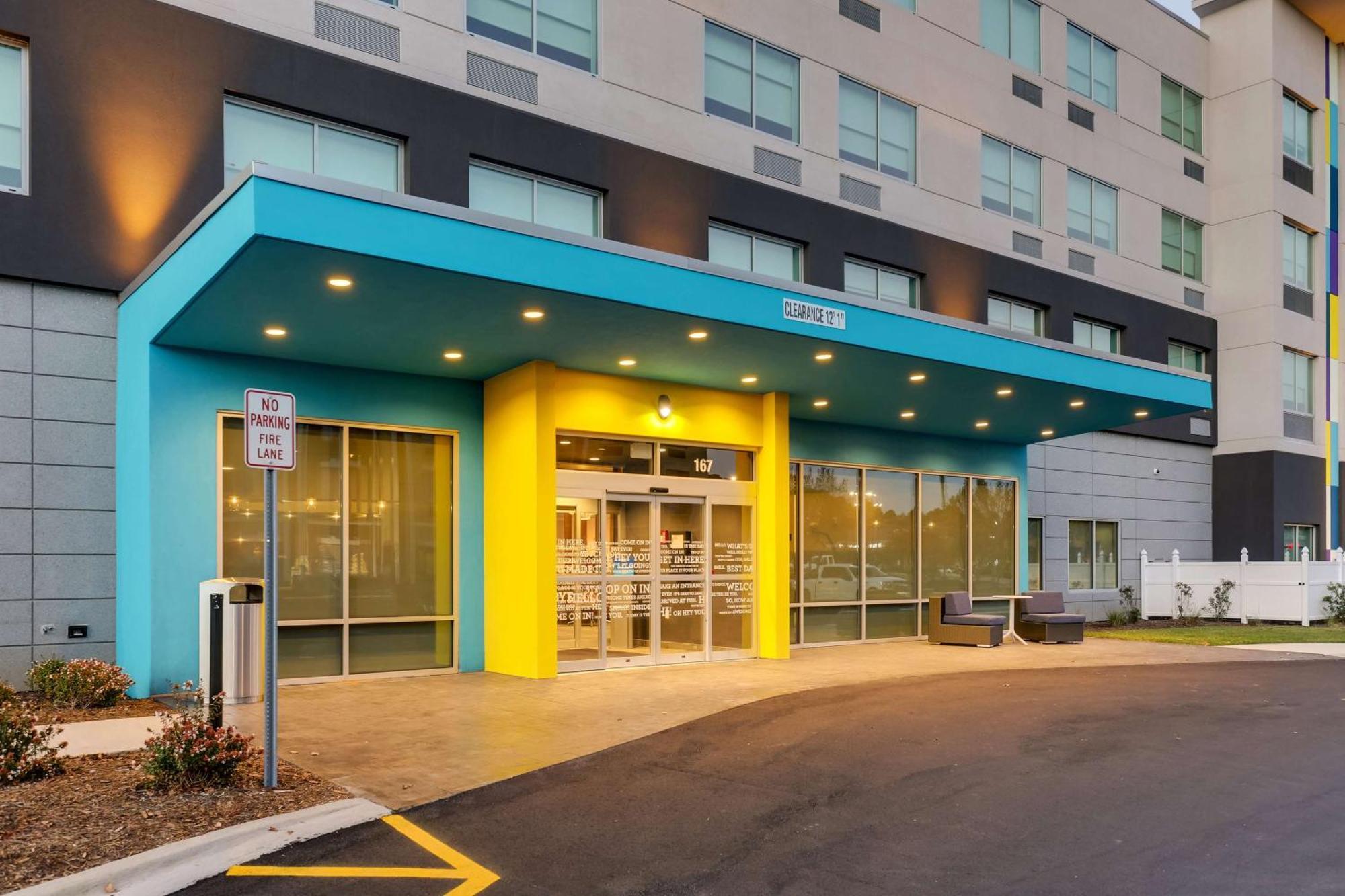 Tru By Hilton Smithfield I-95 Hotel ภายนอก รูปภาพ